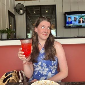 Meet your Posher, Lainey